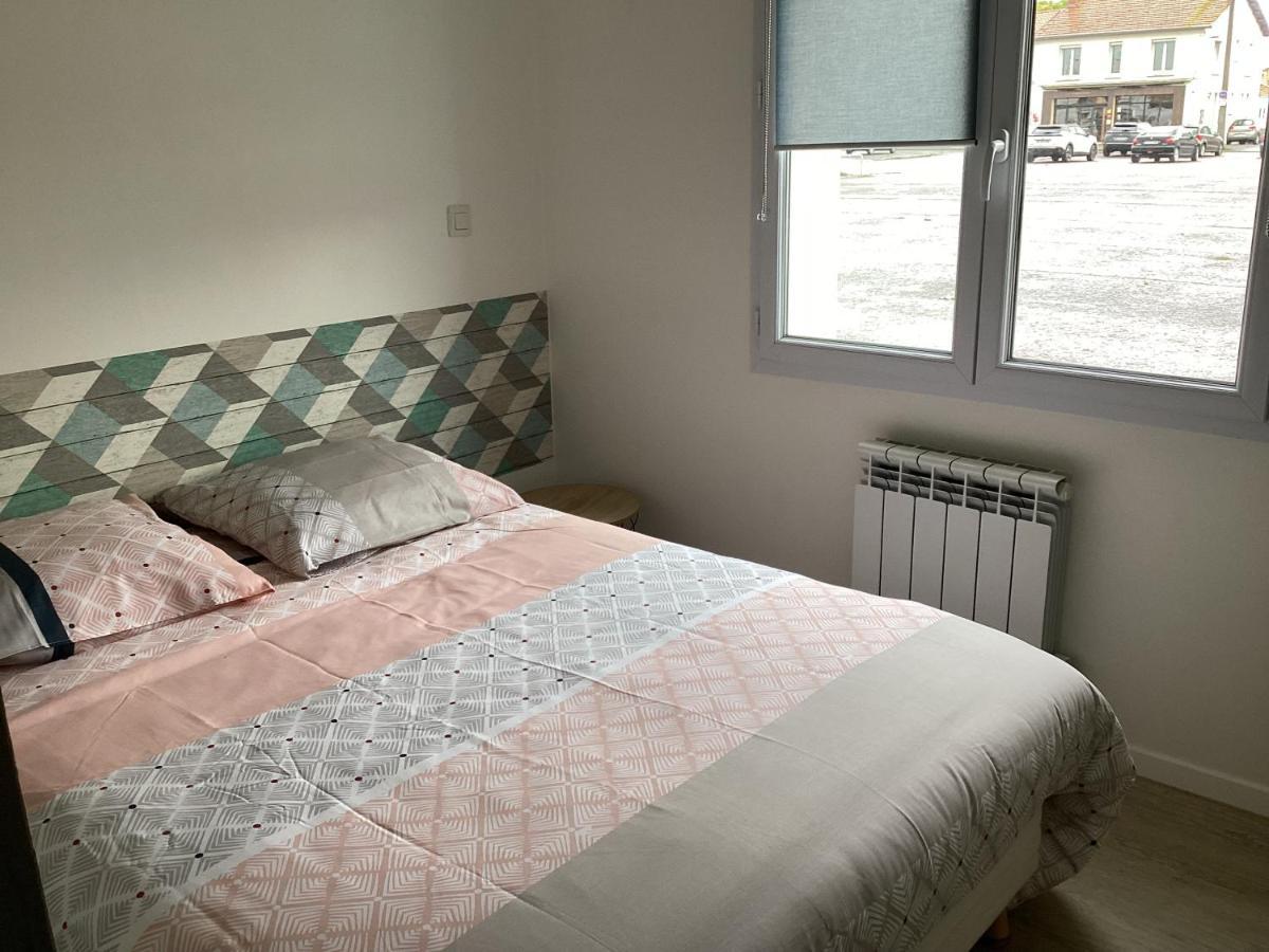 Joli Appartement 50 M2 Classe 3 Etoiles Avec Terrasse Et Jardin Ла Рошел Екстериор снимка